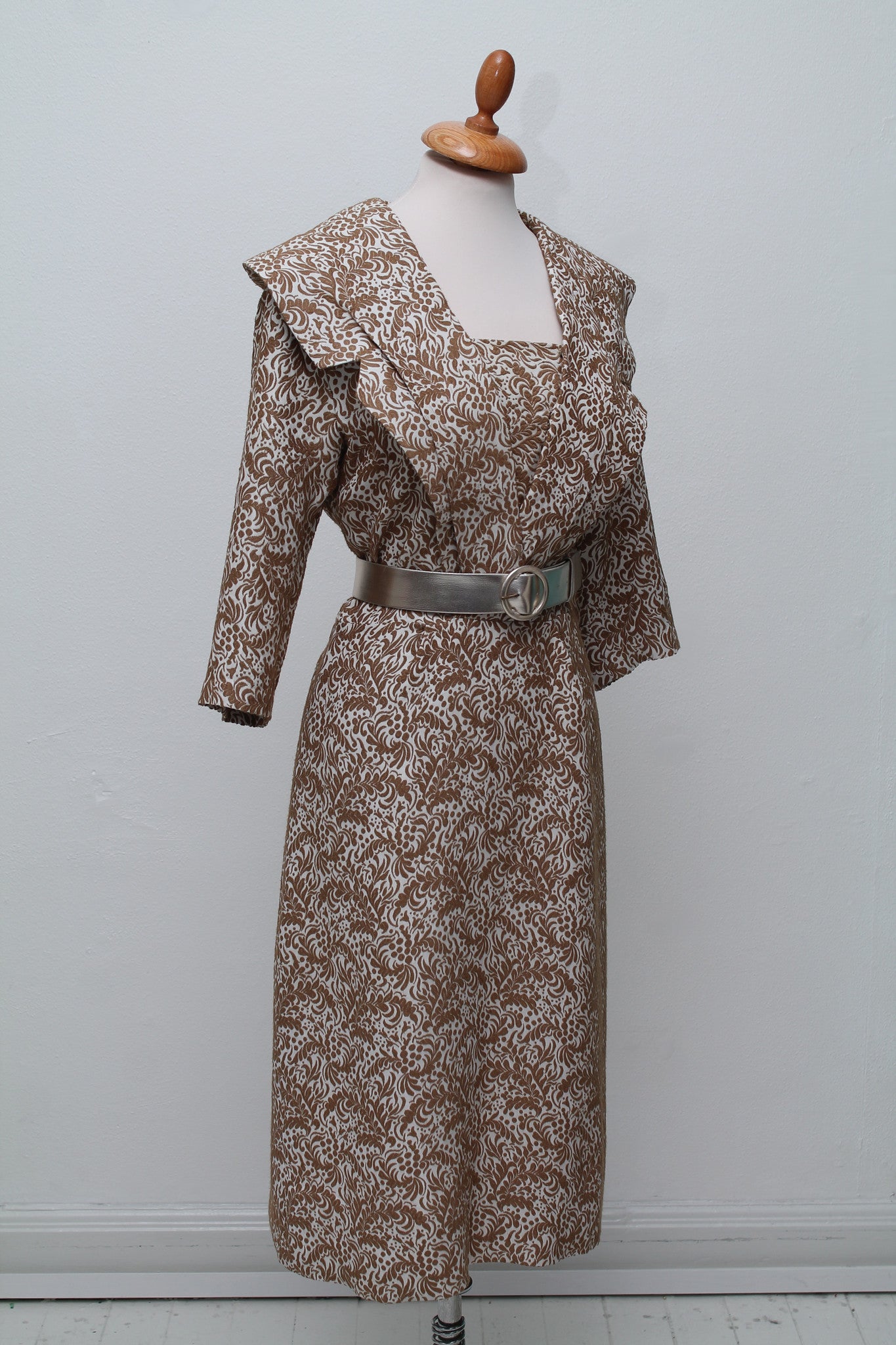 Brokade cocktailkjole 1950. M