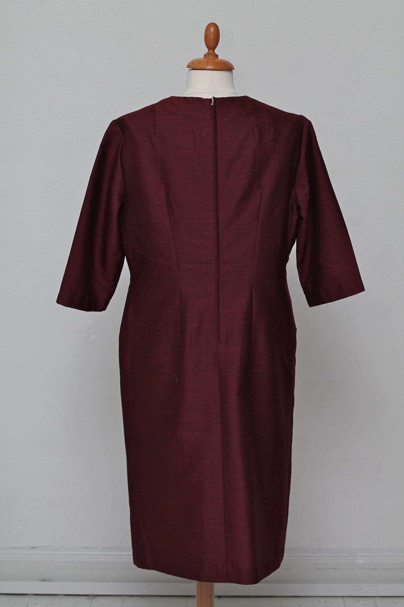Vinrød cocktailkjole 1960. XL