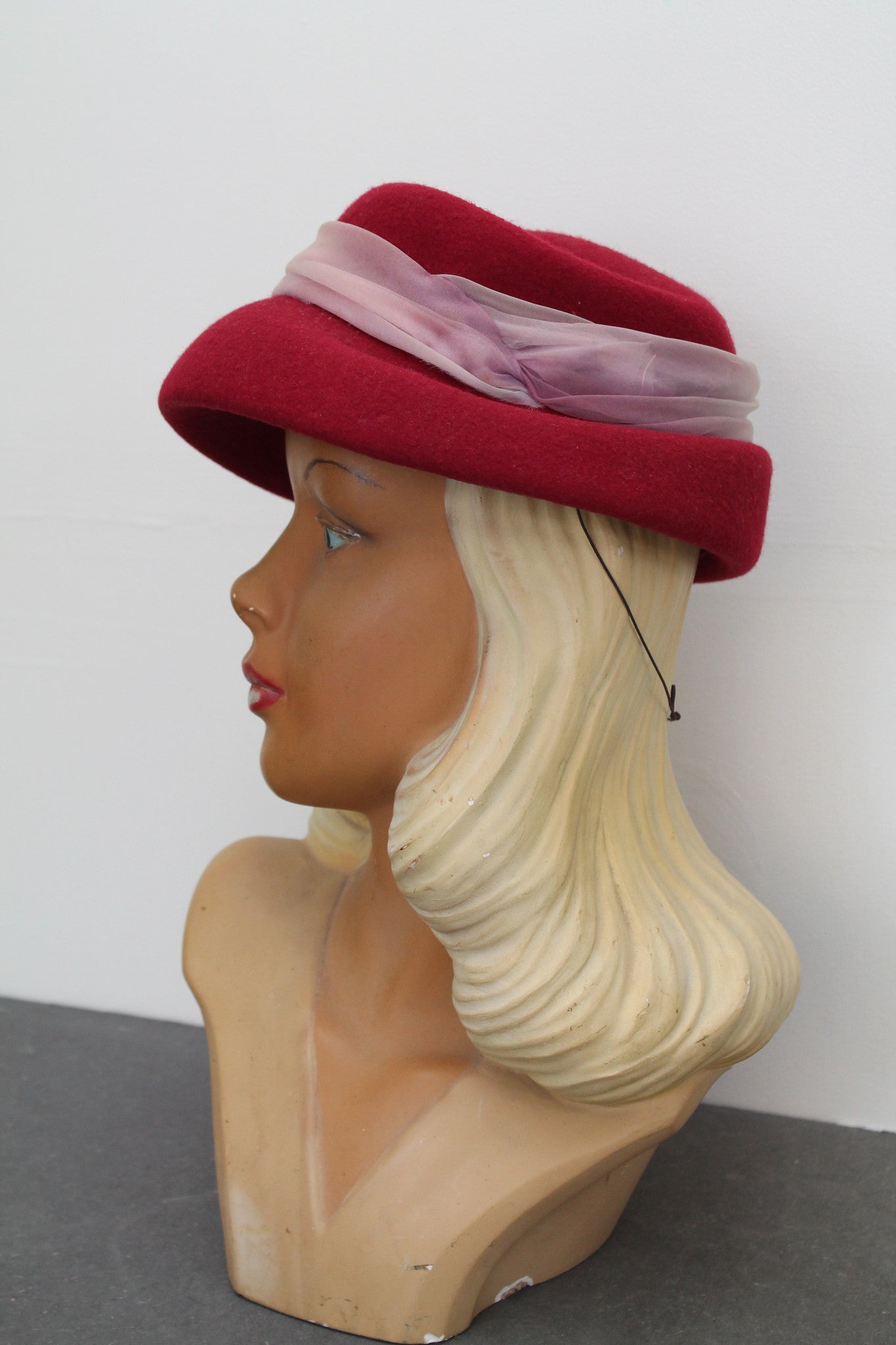 Rød hat 1950