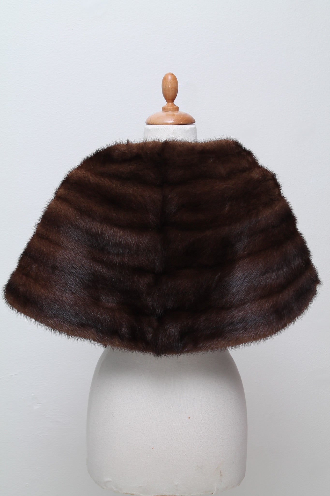 Mink cape 1950. M-XL