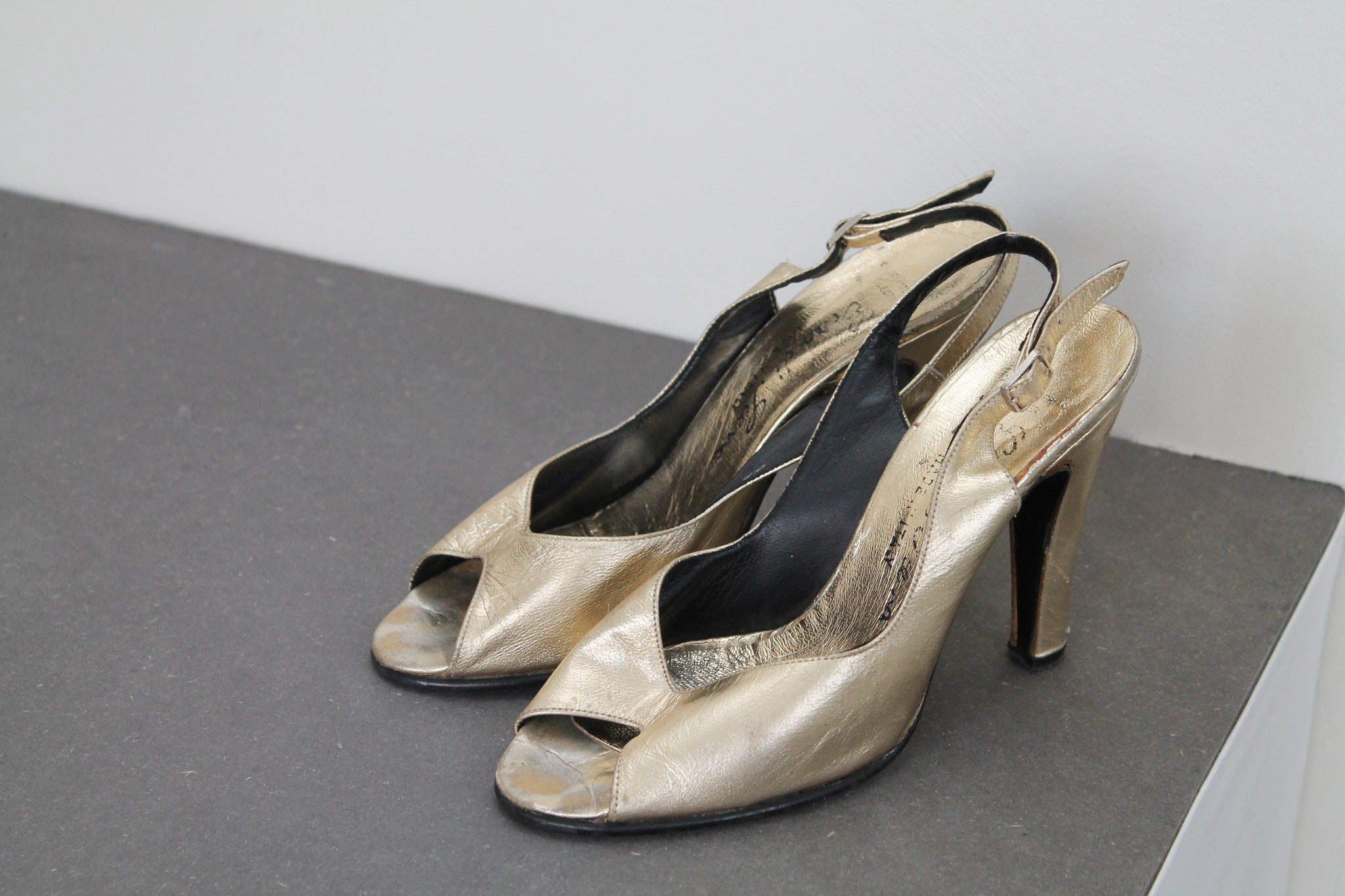 Guld pumps 1970
